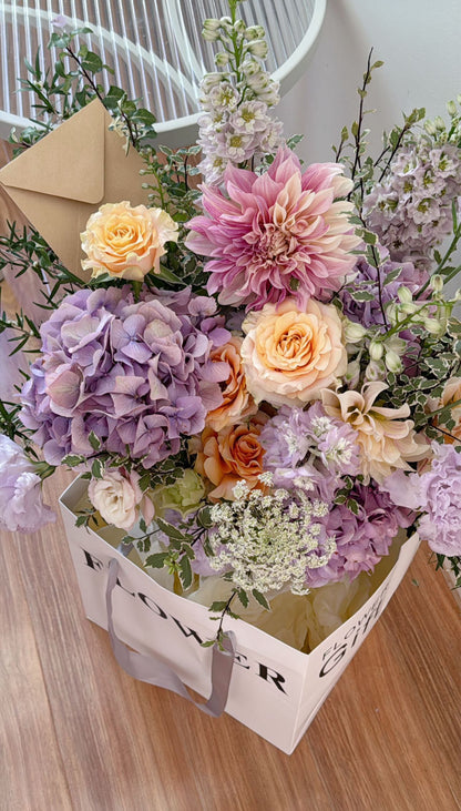 lush_flower_img