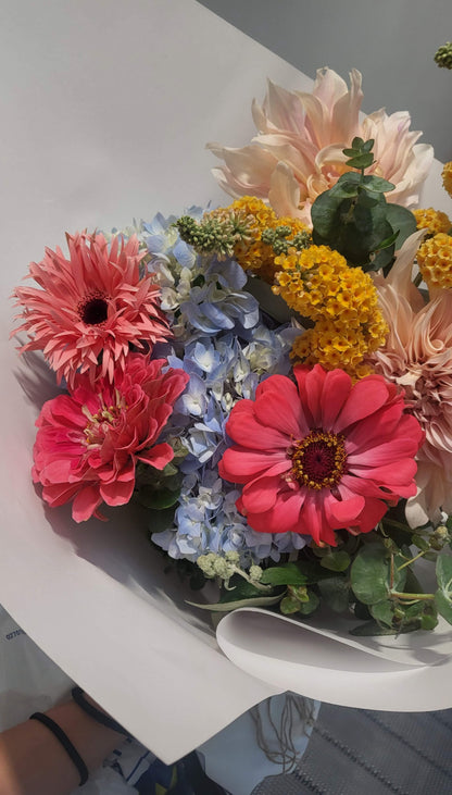 lush_flower_img